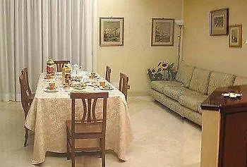 Kosher B&B The Home In 로마
