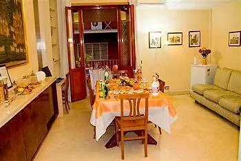 Kosher B&B The Home In 로마 3*,  이탈리아