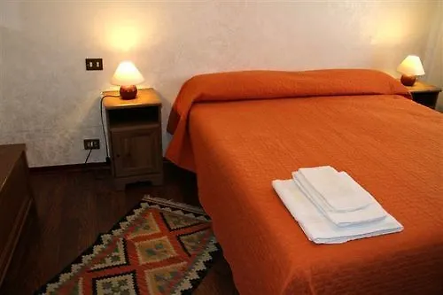 Kosher B&B The Home In 로마