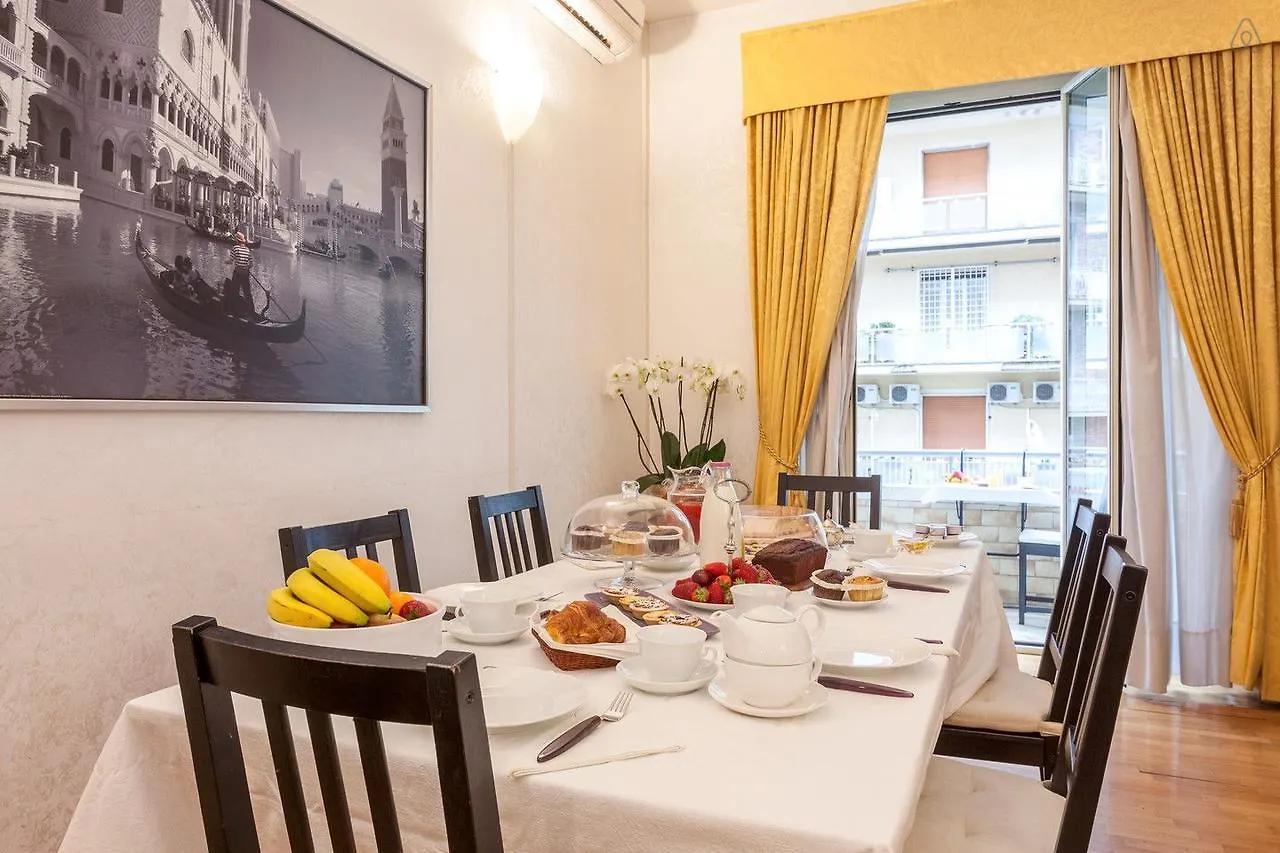 Kosher B&B The Home In 로마