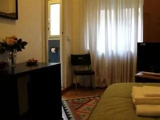 ***  Kosher B&B The Home In 로마 이탈리아
