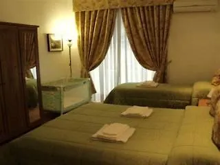 Kosher B&B The Home In 로마