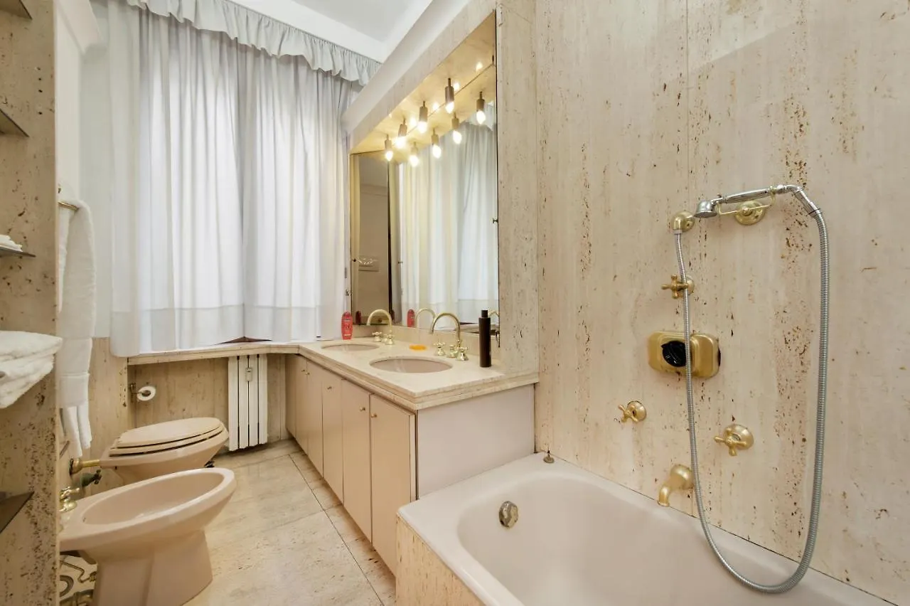 Kosher B&B The Home In 로마